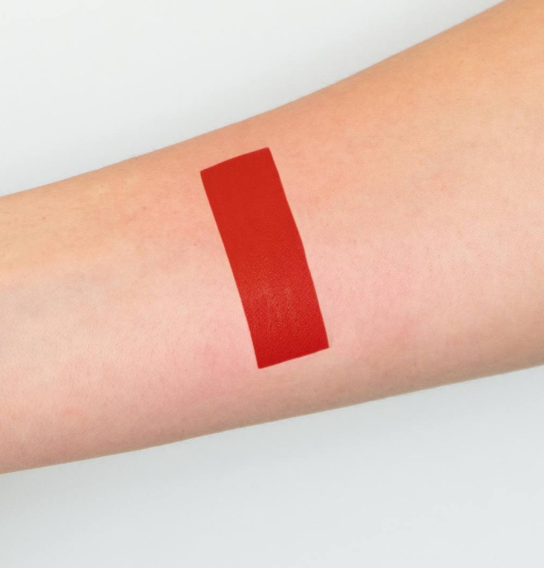 Langanhaltender, matter, flüssiger Lippenstift – Red Velvet